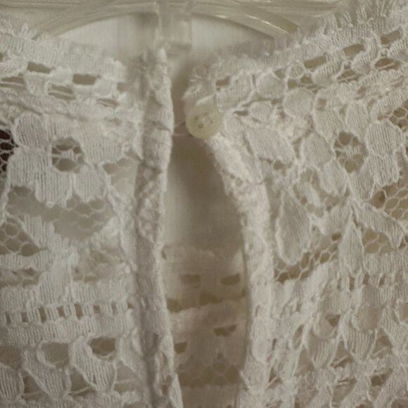 Loft Lace Top - Picture 3 of 3
